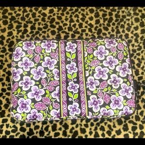 Vera Bradley 17'' Laptop Sleeve-Plum Petals
